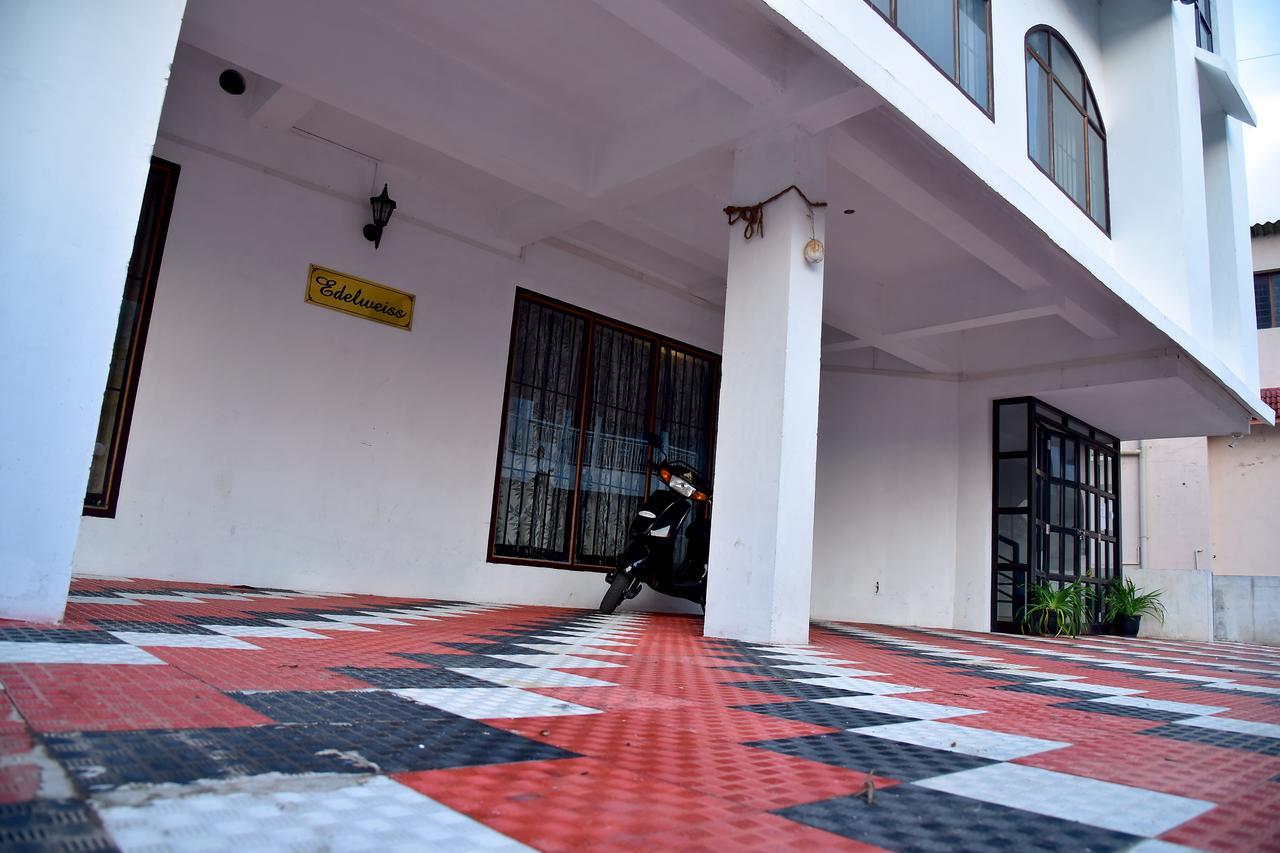 Natura Inn Munnar Εξωτερικό φωτογραφία